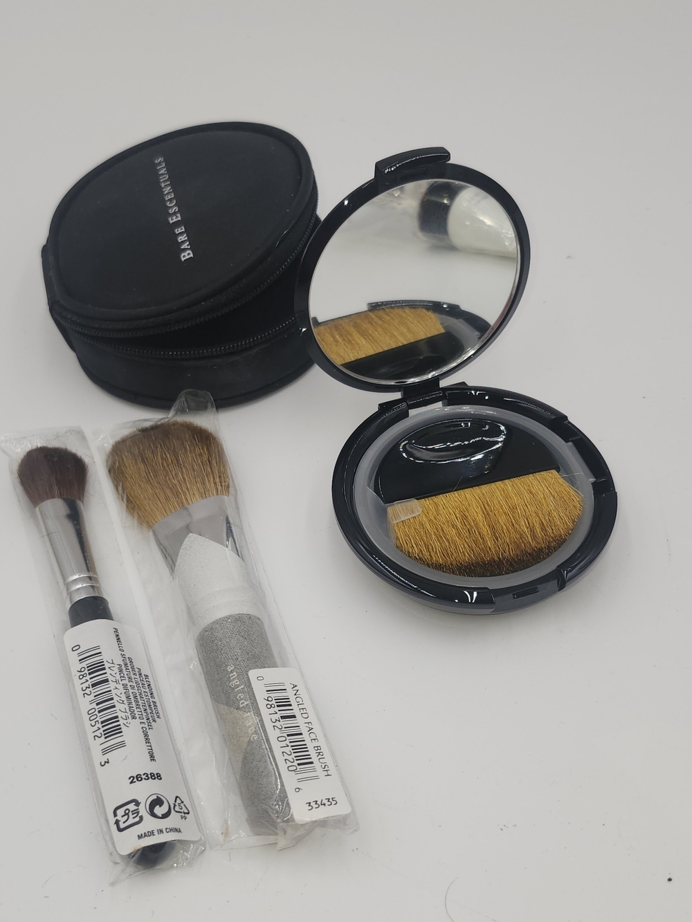 NEW Bare Minerals Angeled Face Brush, refillable compact, blush brush,